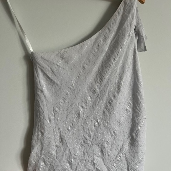 One strap silk Club Monaco blouse - Picture 2 of 4